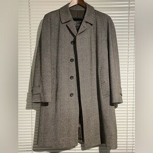Burberry Gray Cashmere Wool Herringbone Coat